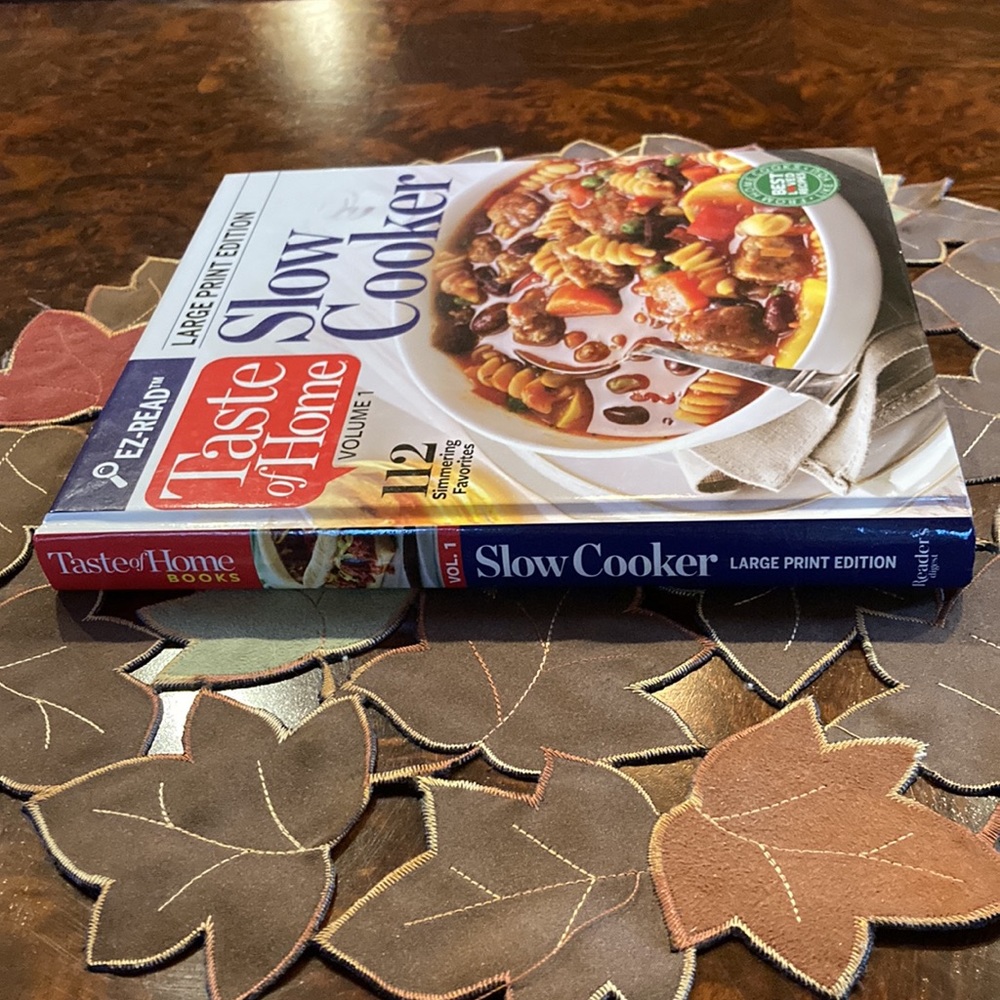 Cookbook- Taste of Home Slow Cooker (Large Print Edition) - Picture 5 of 5